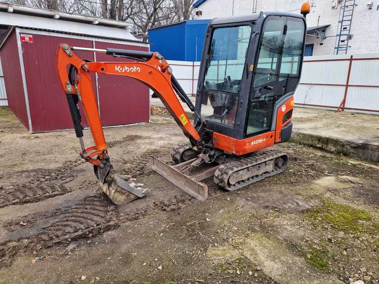 Kubota KX016-4 minikotró