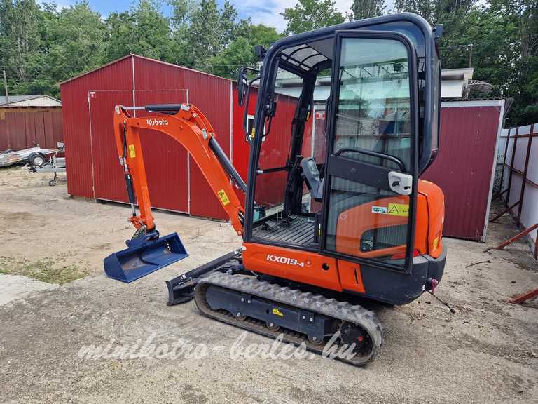 Kubota KX019-4 minikotró